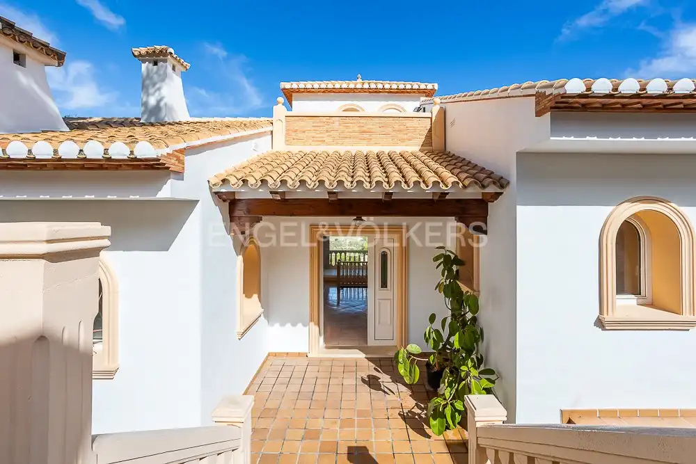 Casa amb terrassa en venda a Avenida de Alcoia