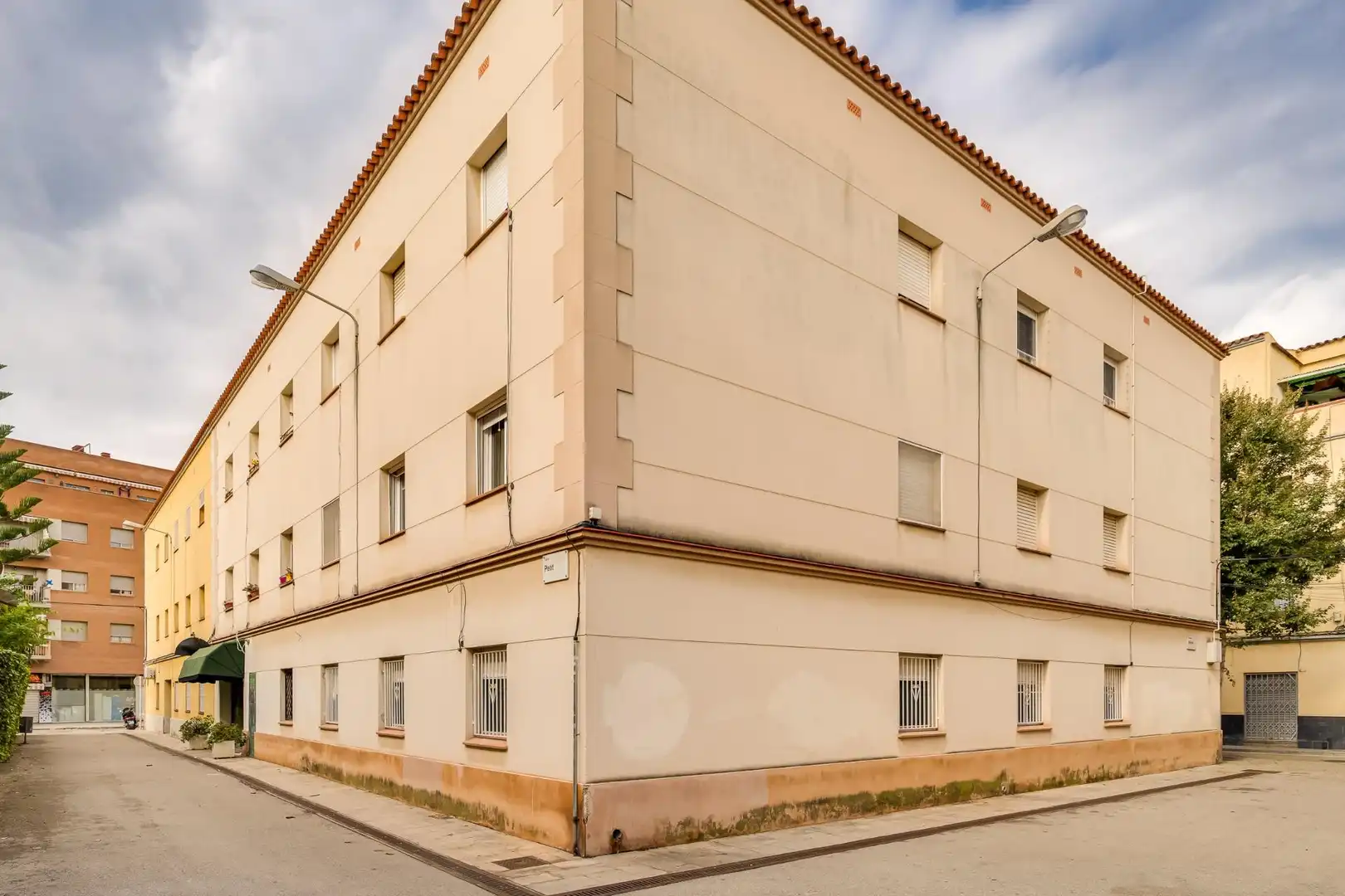 Vista exterior de Pis en venda en Estruch - Eixample