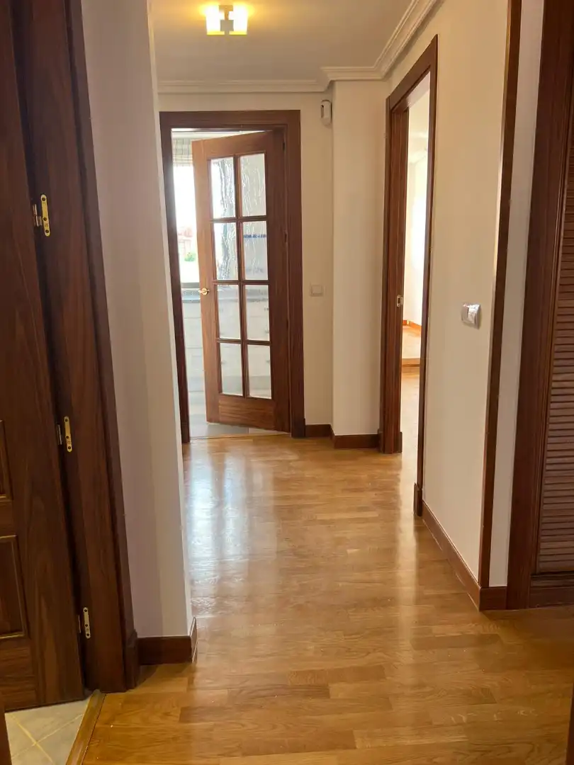Attic for rent in Madrid  with Air Conditioner, Heating and Parquet flooring