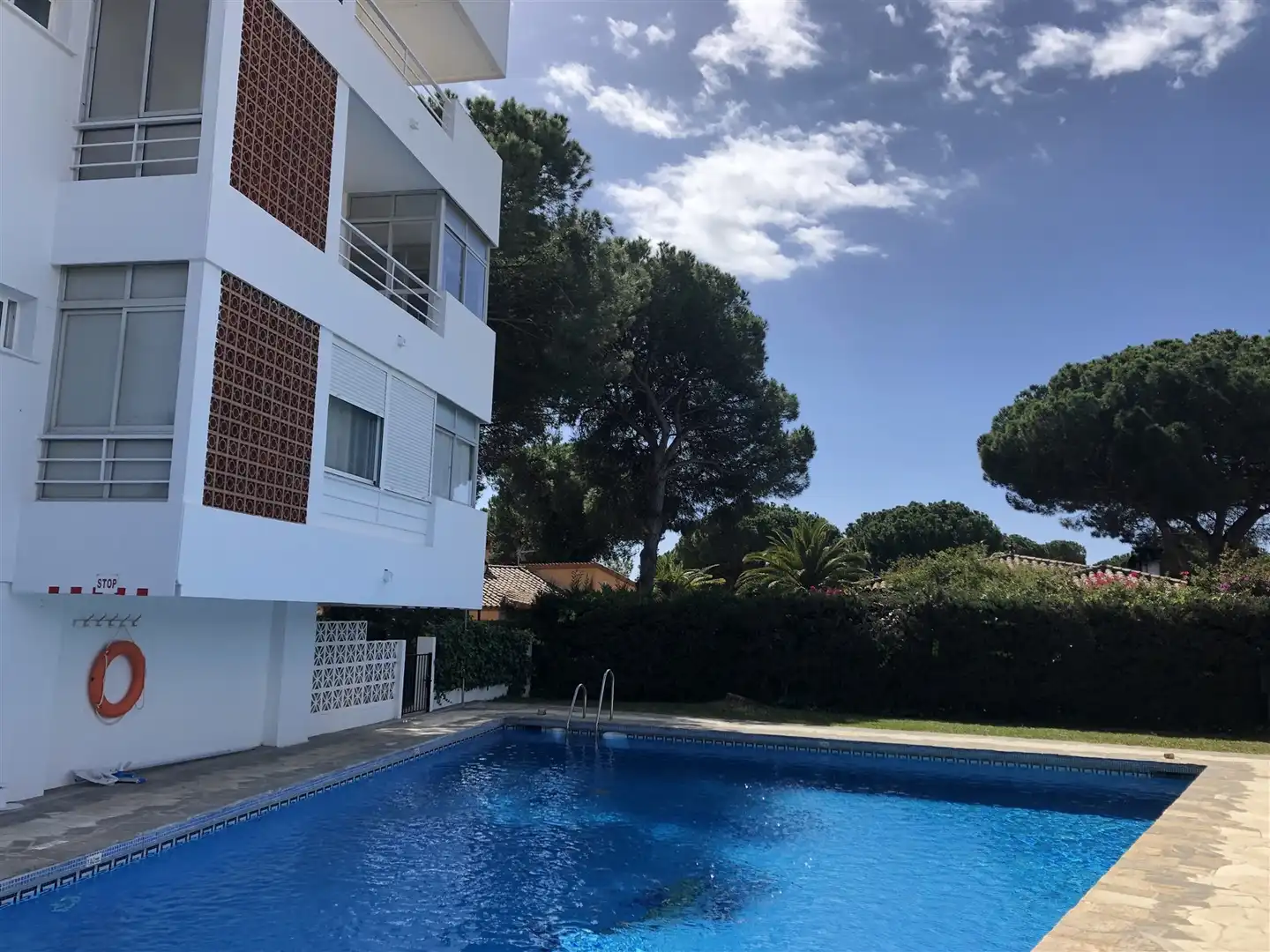 Piscina de Apartament de lloguer en Marbella amb Aire condicionat, Terrassa i Moblat