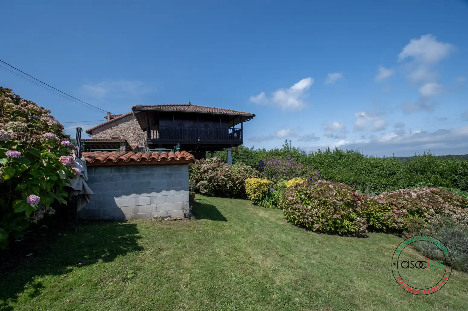 Jardín de Casa o chalet en venta en Colunga con Calefacción, Jardín privado y Parquet
