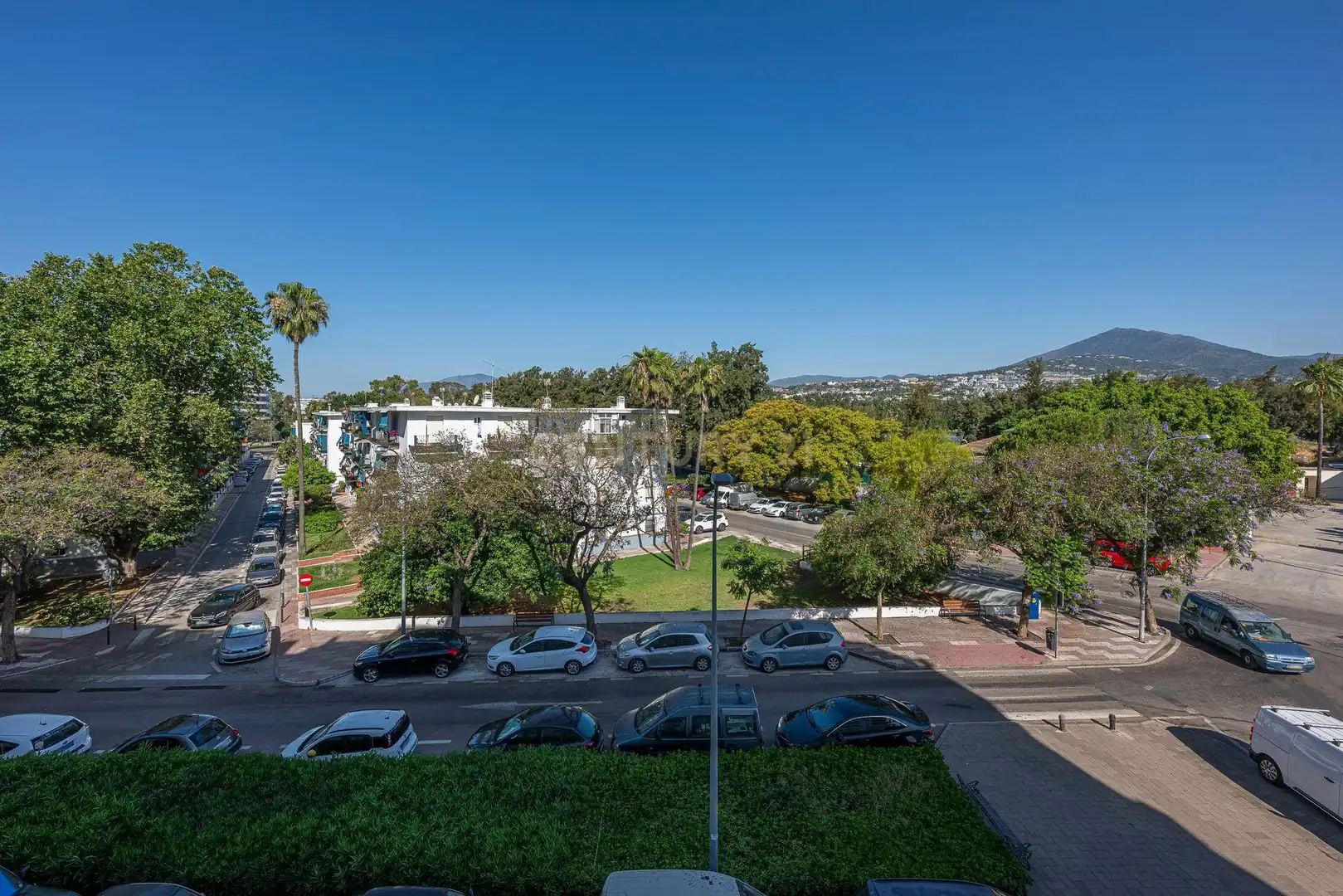 Vista exterior de Apartament en venda en Marbella amb Aire condicionat, Traster i Balcó