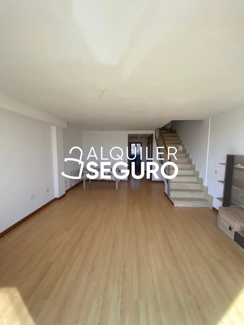 Sala de estar de Piso de alquiler en Horche con Calefacción y Terraza