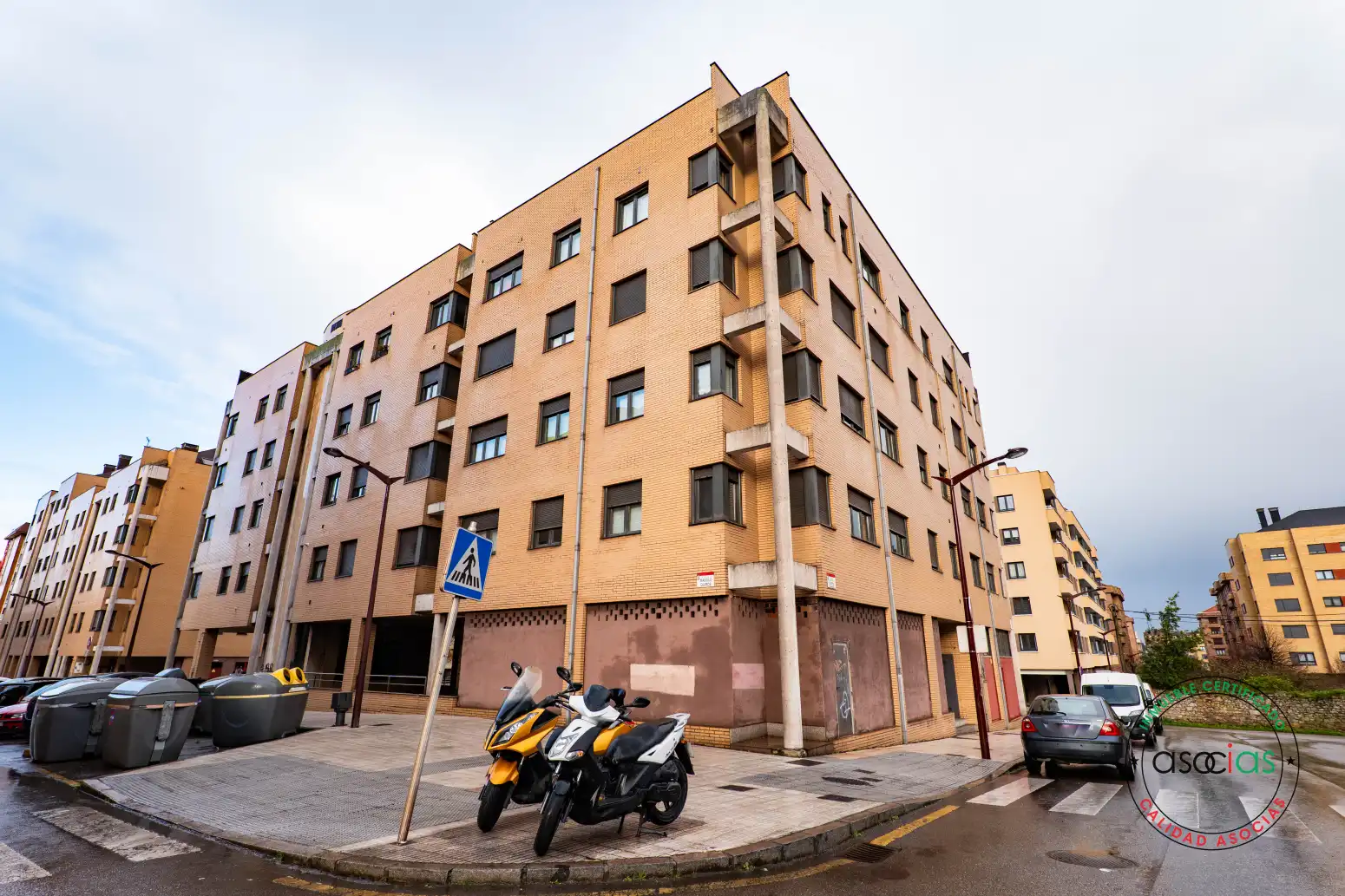 Vista exterior de Piso en venta en Gijón  con Calefacción, Parquet y Trastero
