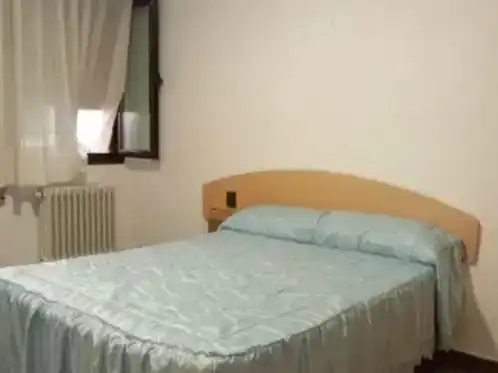 Schlafzimmer von Wohnung zur Miete in Albacete mit Klimaanlage, Möbliert und Balkon