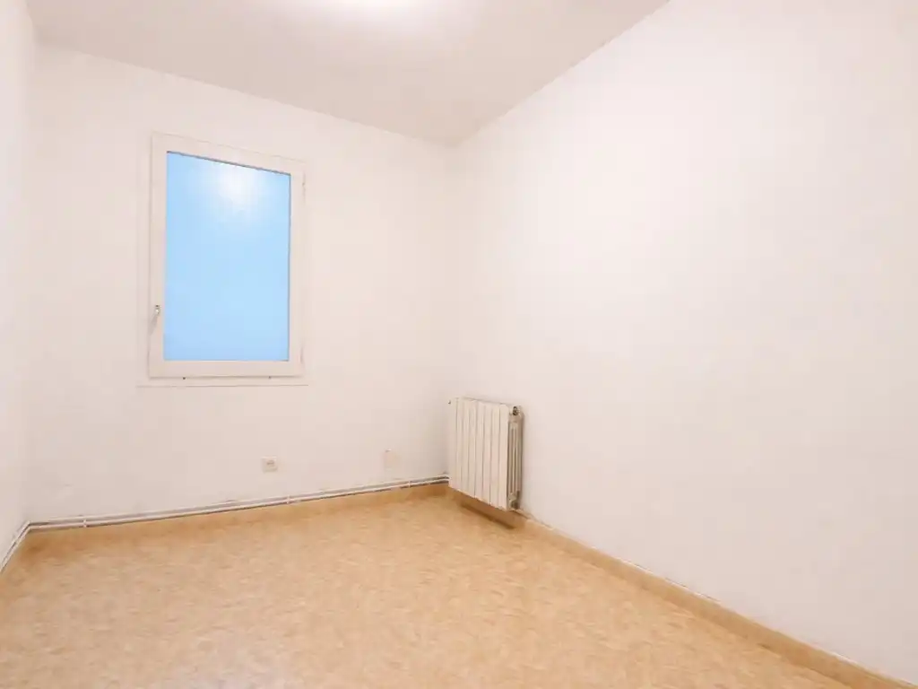 Flat for sale in Calle Sant Pau, Les Clotes
