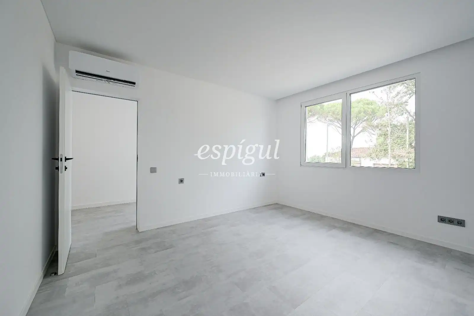 Dormitori de Casa o xalet en venda en Llagostera amb Aire condicionat, Calefacció i Jardí privat