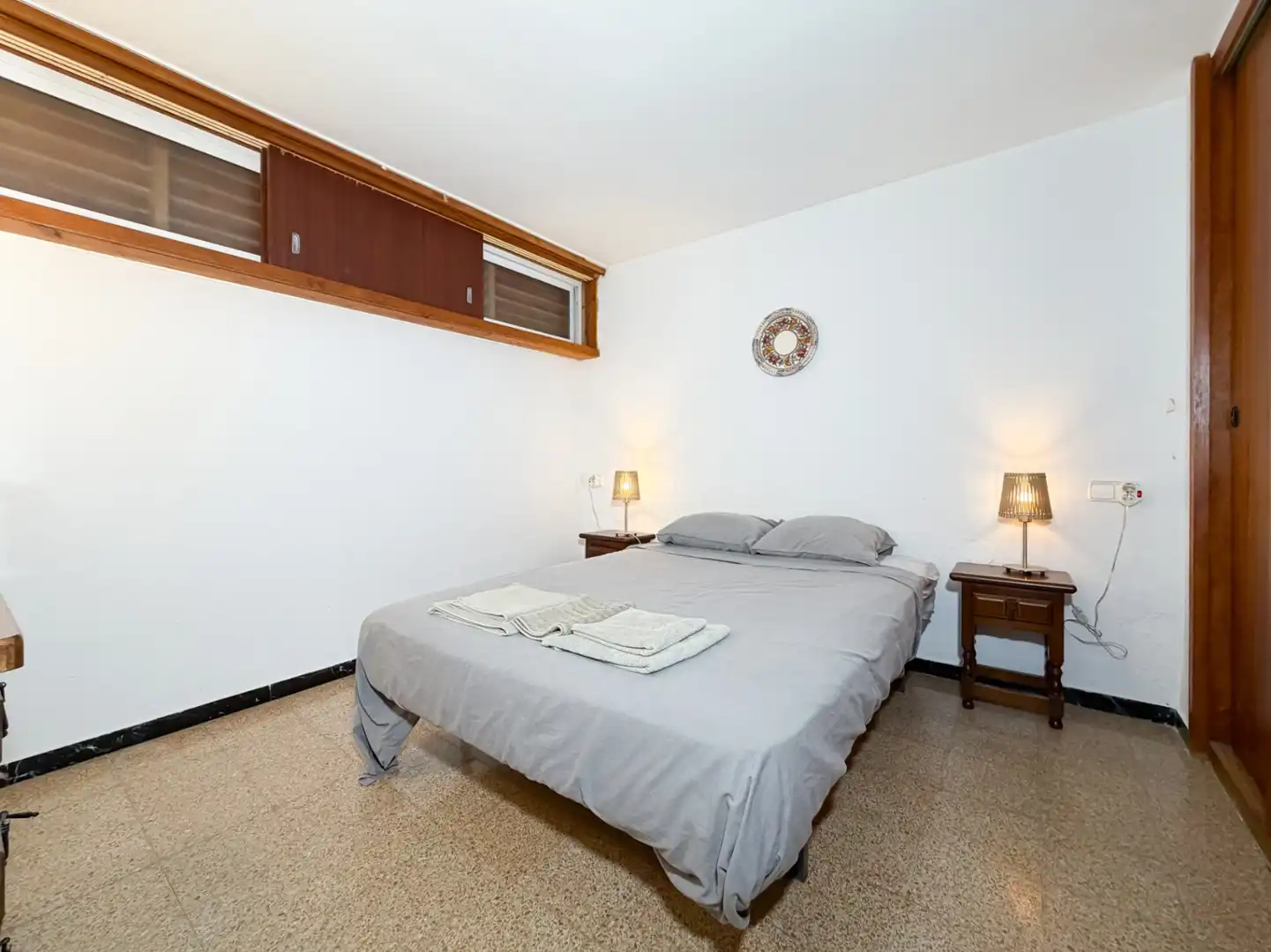 Dormitori de Apartament de lloguer en El Campello amb Terrassa i Balcó