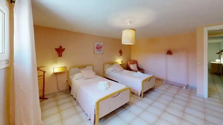 Dormitori de Casa o xalet en venda en L'Ametlla de Mar  amb Aire condicionat, Jardí privat i Terrassa