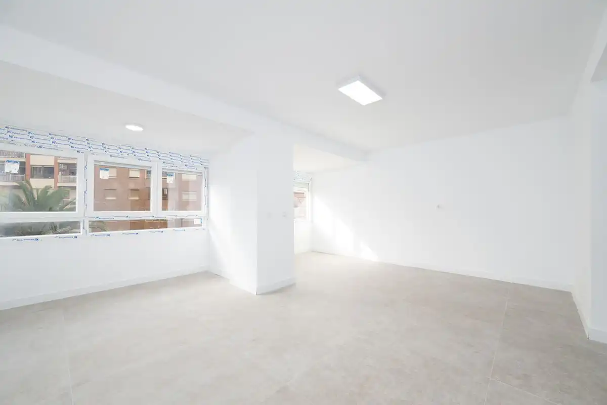 Piso con ascensor en venta en Calle del Alcalde Alfonso de Rojas, imagen 6