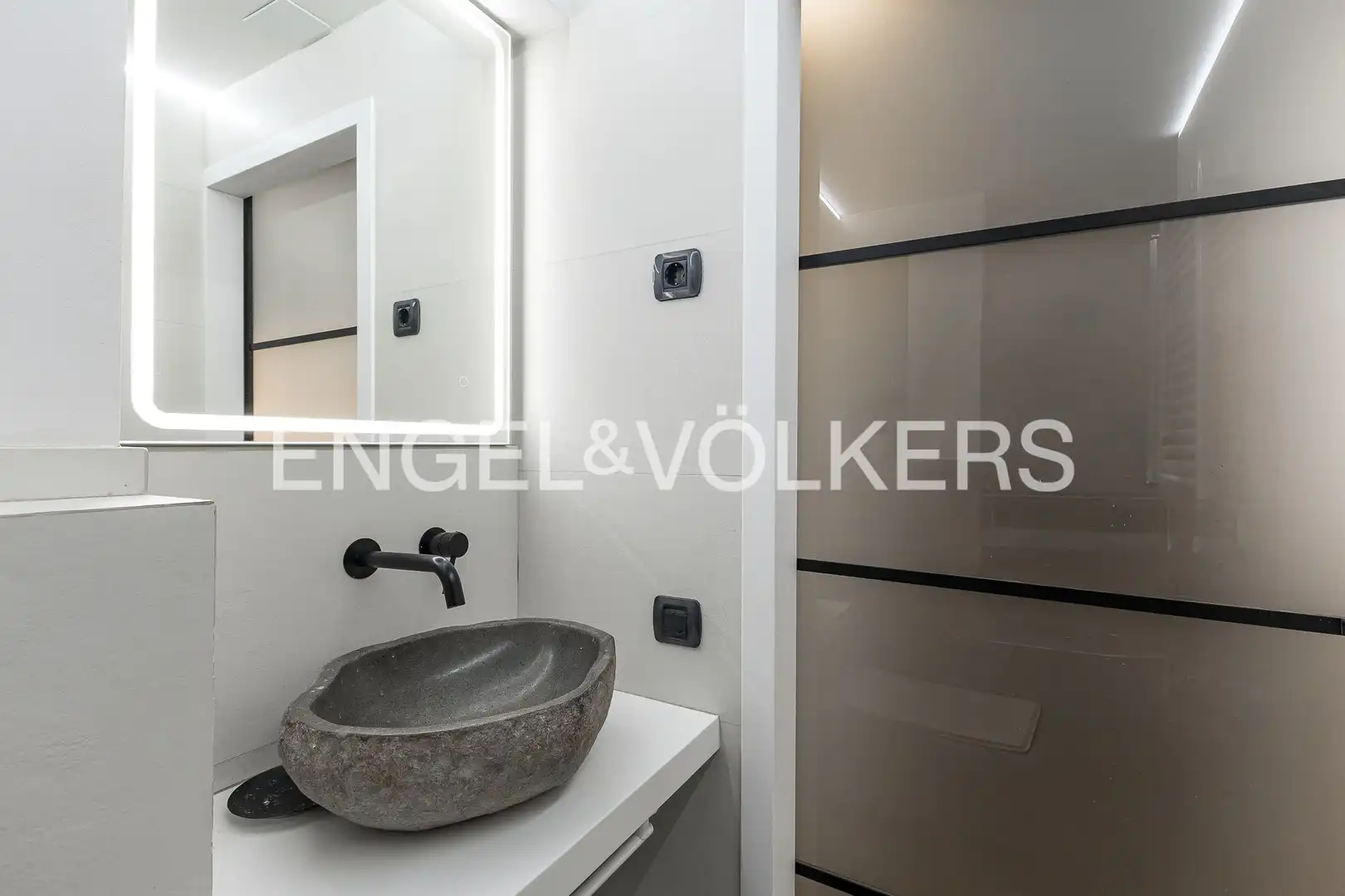 Bathroom of Flat for sale in Sant Feliu de Llobregat  with Heating, Terrace and Storage room