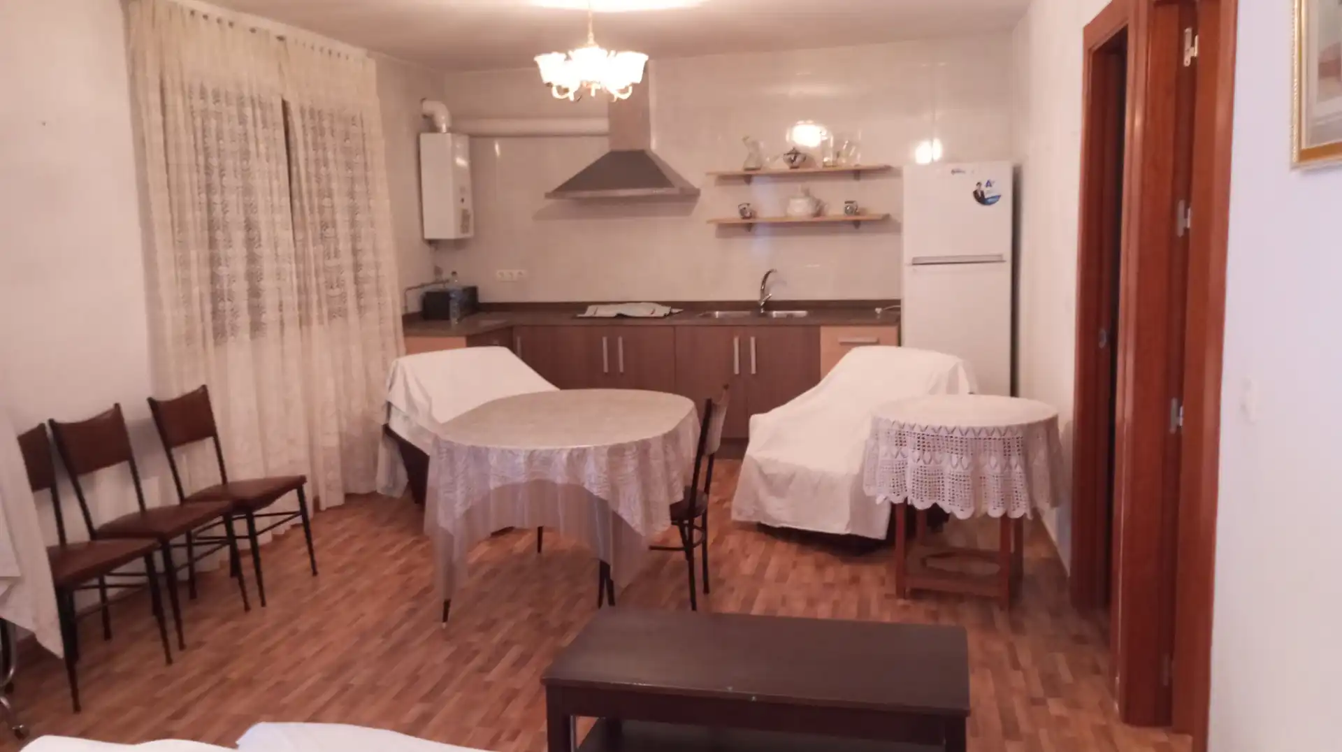 Cuina de Casa o xalet en venda en Baza amb Moblat