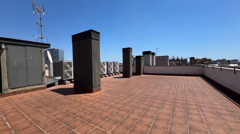 Foto 5 de Piso en venta en Porta, Barcelona Capital