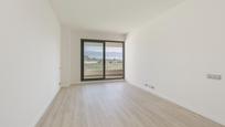 Bedroom of Flat for sale in  Granada Capital  with Terrace and Balcony