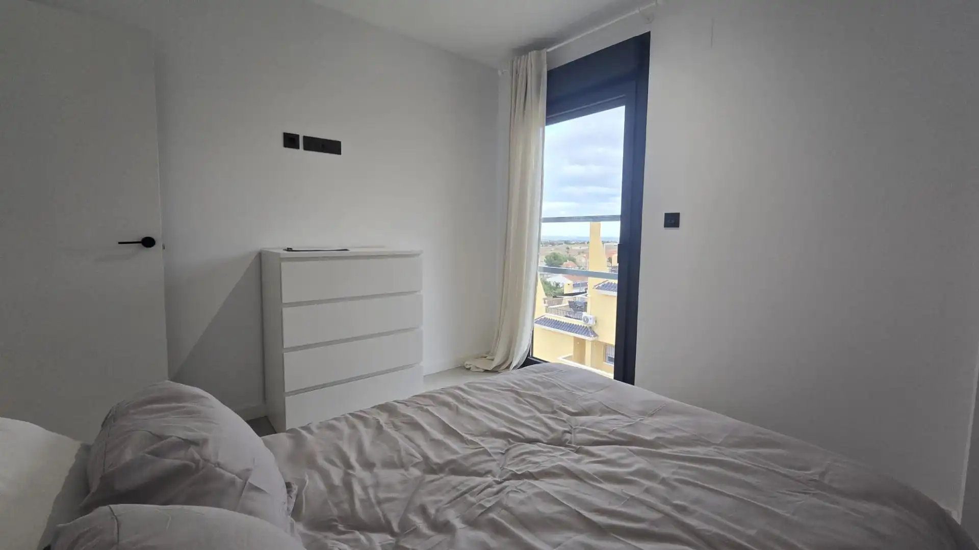 Habitación de Apartamento en venta en Mutxamel con Aire acondicionado, Calefacción y Terraza