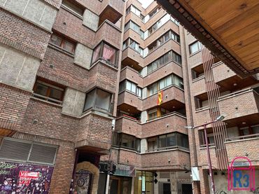 Pis amb ascensor en venda a Centro Ciudad