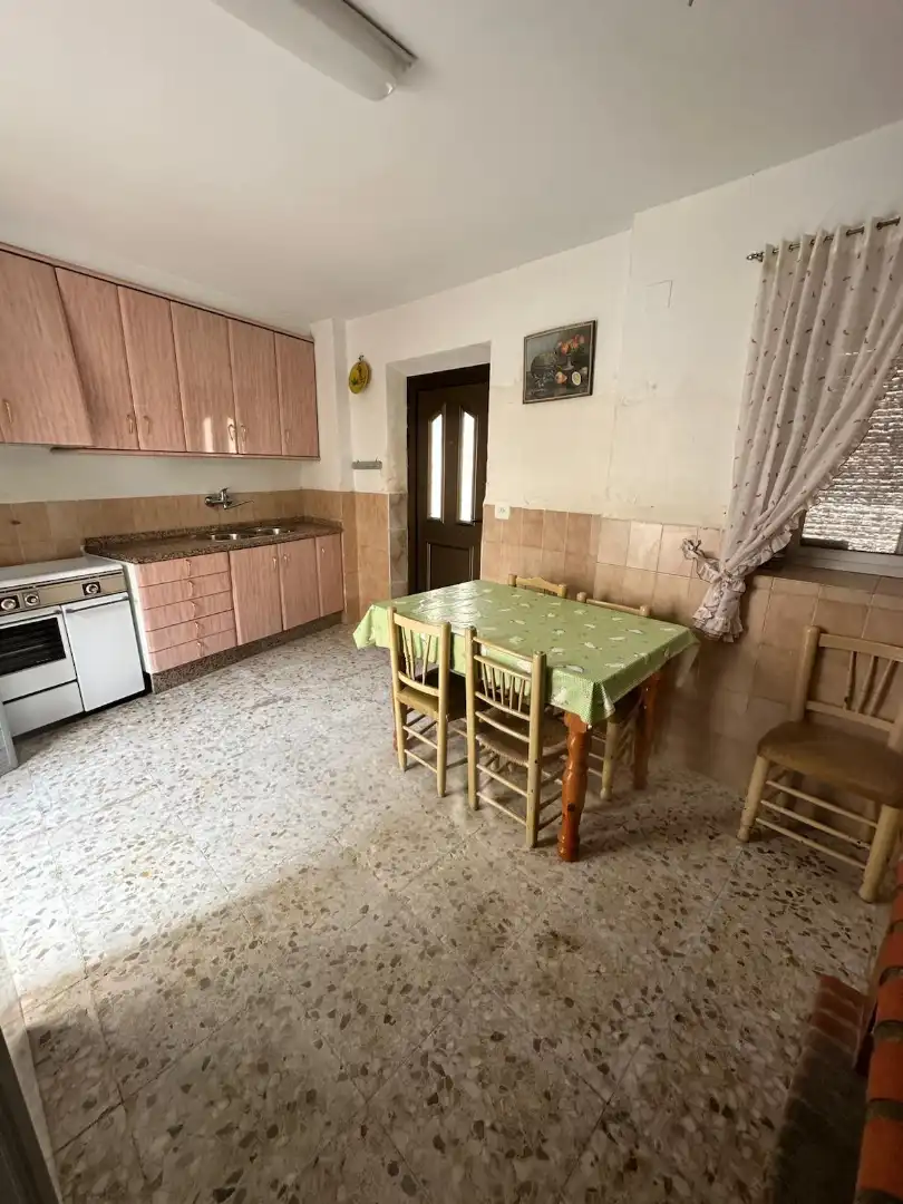 Cuina de Casa o xalet en venda en Valverde de Júcar amb Moblat