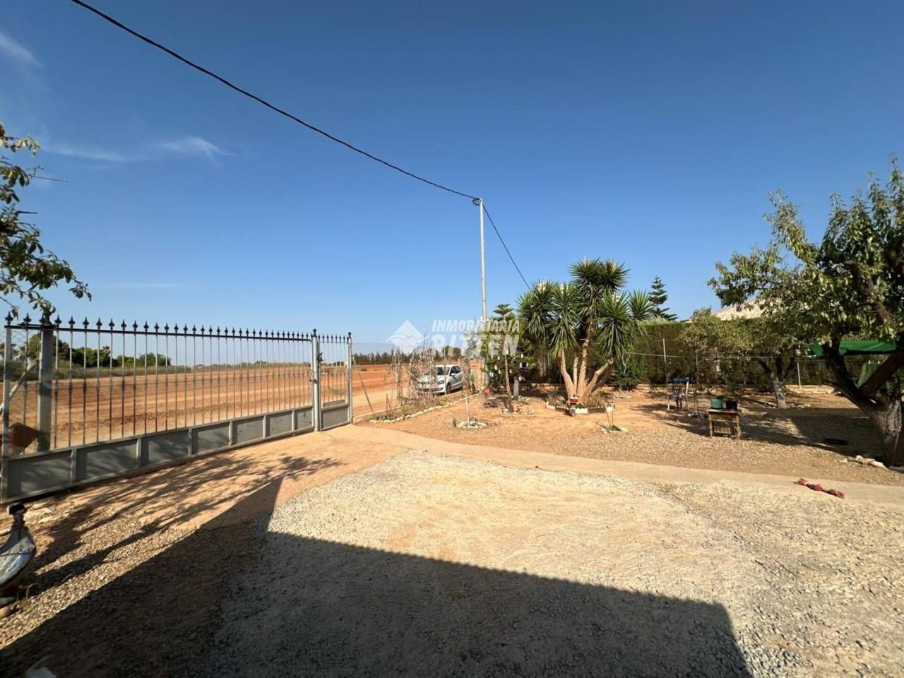 Country house for sale in Cartagena  with Air Conditioner, Private garden and Furnished