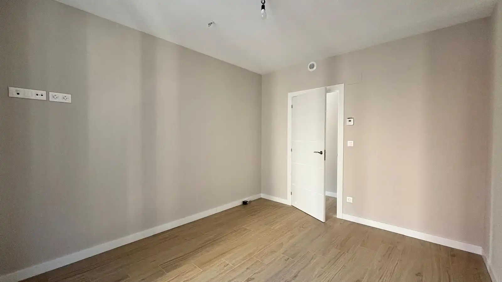 Bedroom of Flat for sale in Urduña / Orduña  with Heating, Terrace and Storage room