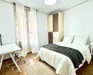 Bedroom of Apartment to share in  Madrid Capital  with Heating, Furnished and Oven