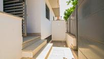 Exterior view of Single-family semi-detached for sale in  Sevilla Capital  with Air Conditioner, Heating and Terrace
