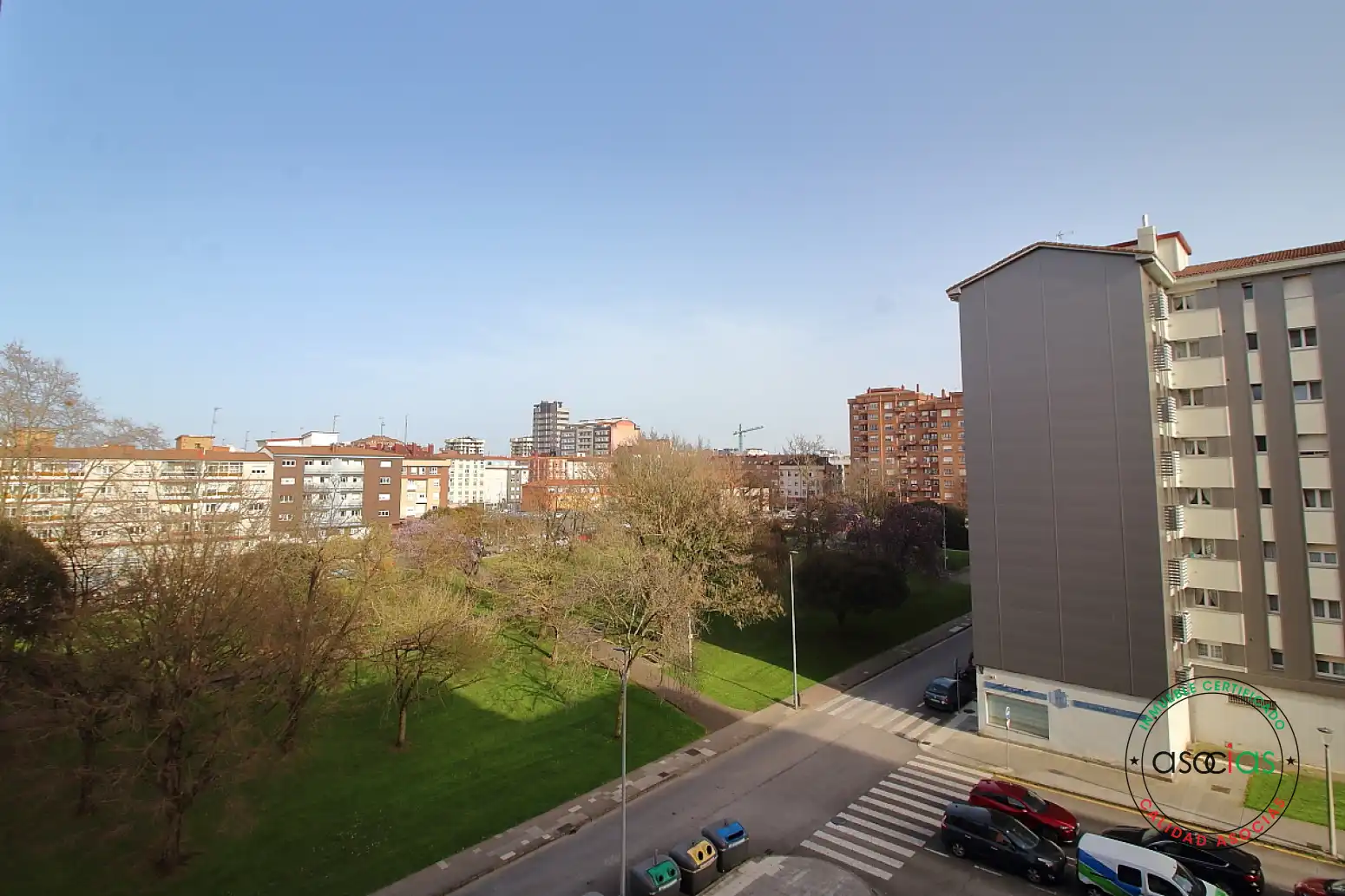 Vista exterior de Pis en venda en Gijón  amb Calefacció i Parquet