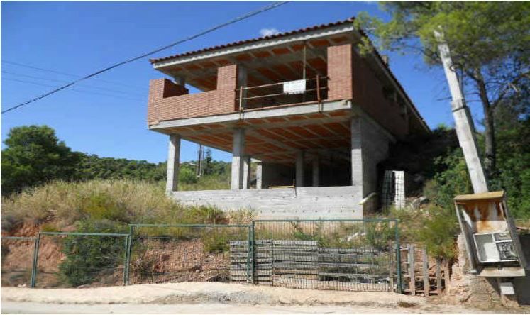 Exterior view of Building for sale in Rellinars
