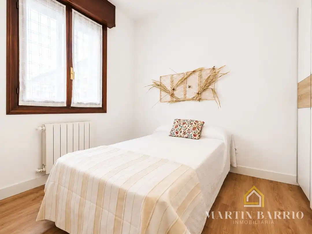 Flat with terrace for sale in Miguel de Cervantes Kalea, imagen 18