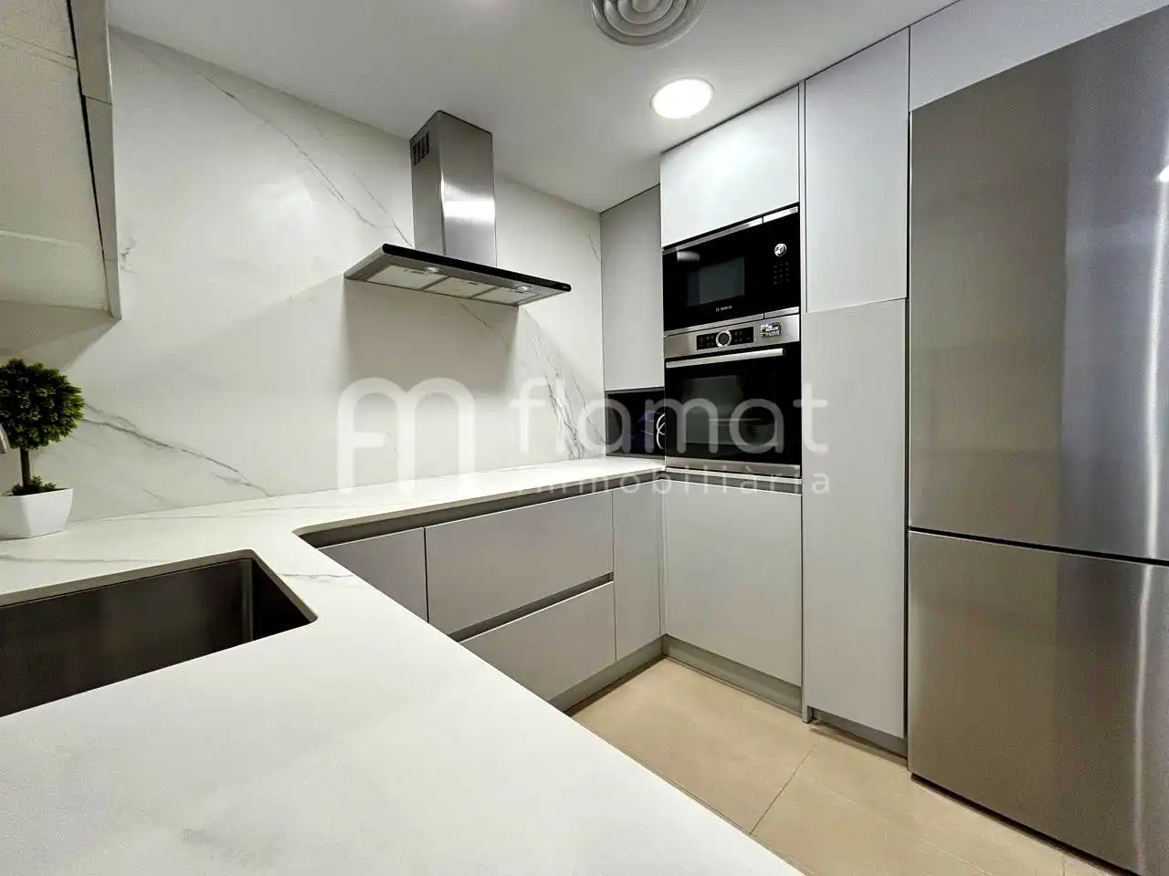 Cocina de Planta baja en venta en Lloret de Mar