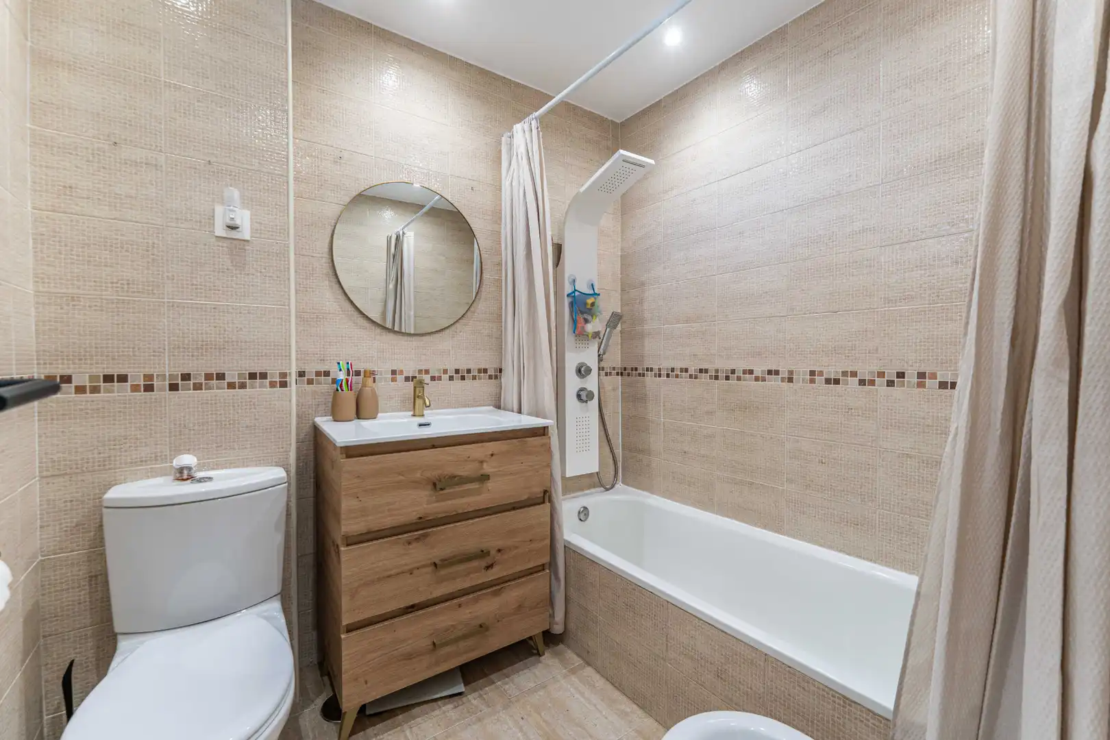 Baño de Dúplex en venta en Arroyomolinos (Madrid) con Aire acondicionado, Calefacción y Terraza