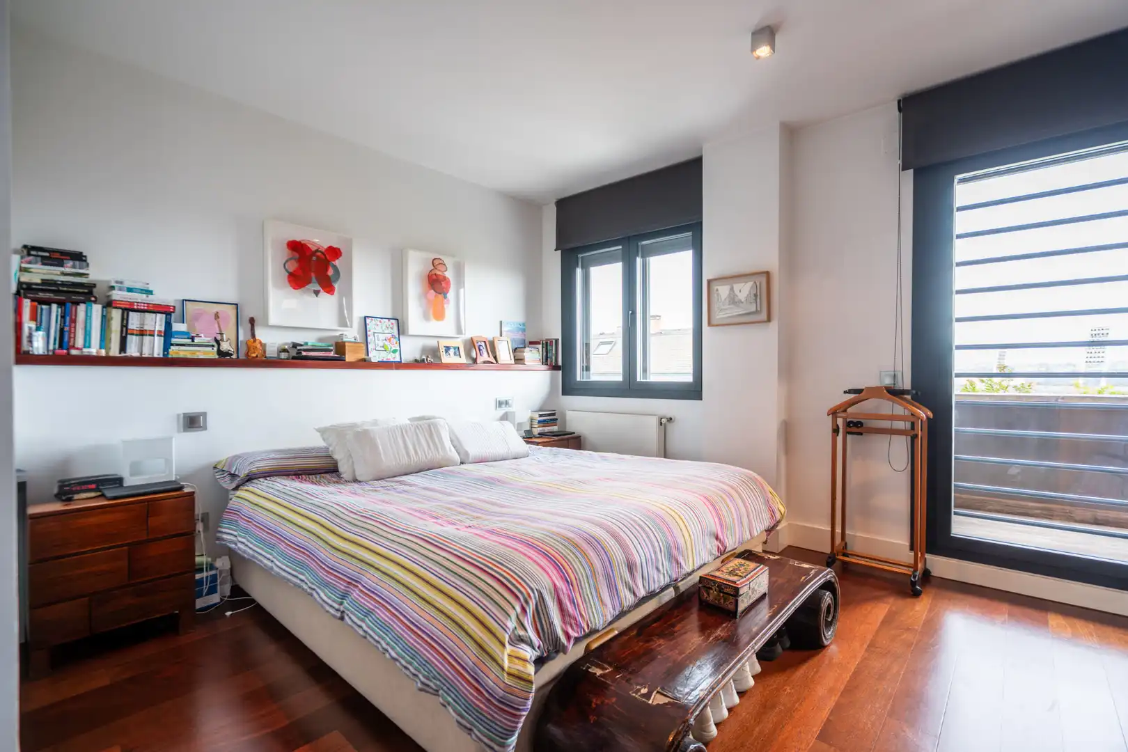 Habitación de Casa adosada en venta en Las Rozas de Madrid con Aire acondicionado, Calefacción y Jardín privado