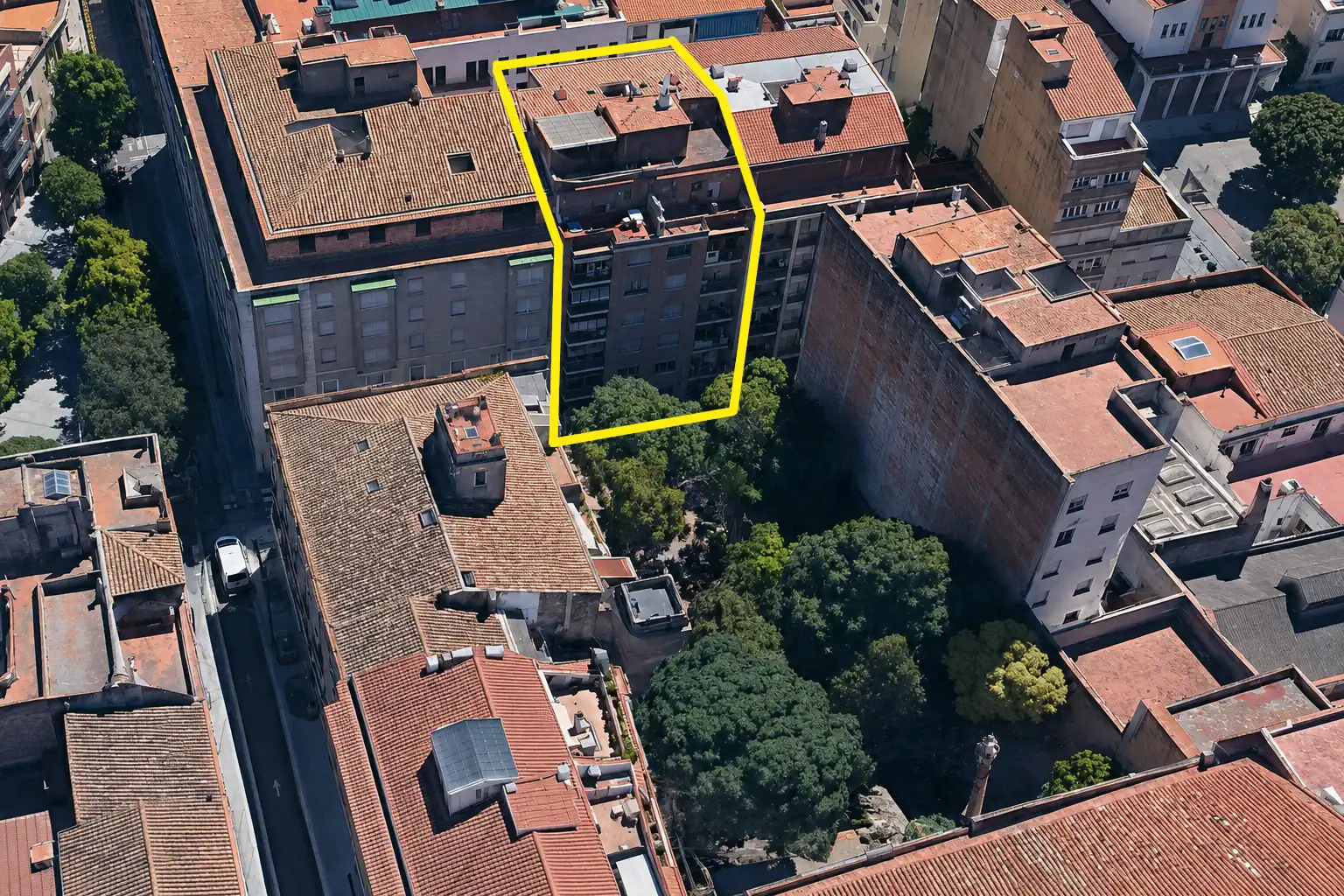 Außenansicht von Wohnung zum Verkauf in Figueres mit Heizung, Parkett und Terrasse