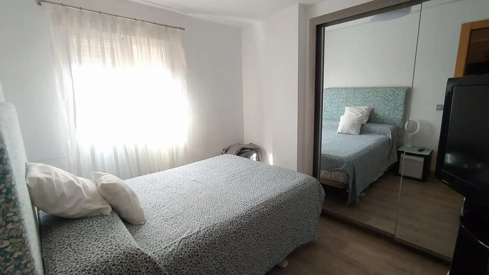Dormitori de Pis en venda en Málaga amb Aire condicionat, Terrassa i Balcó