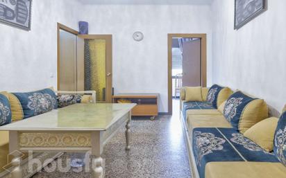 Living room of Flat for sale in  Barcelona Capital