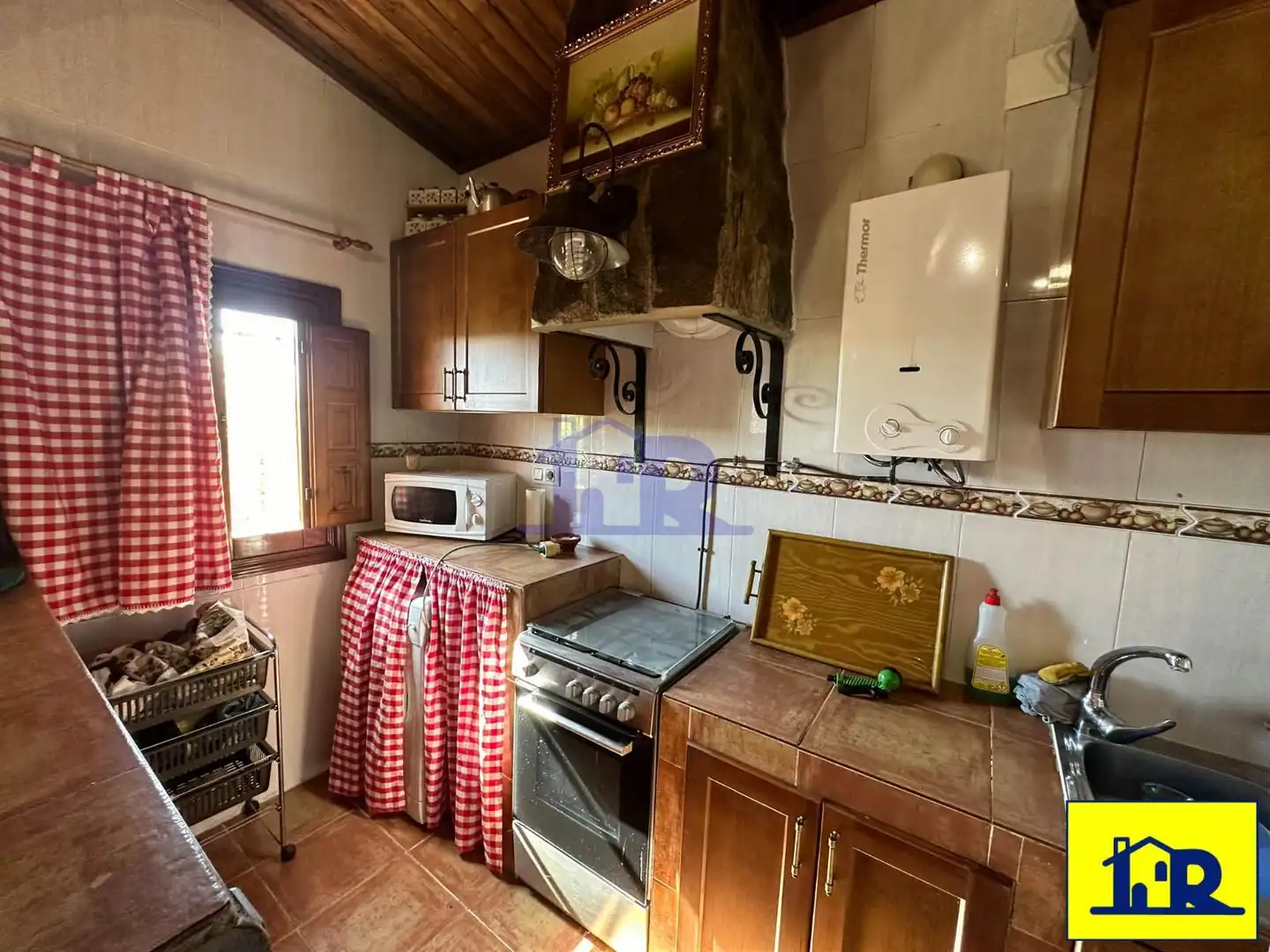 Kitchen of Houses for sale in Villar de Olalla  with Heating, Terrace and Storage room