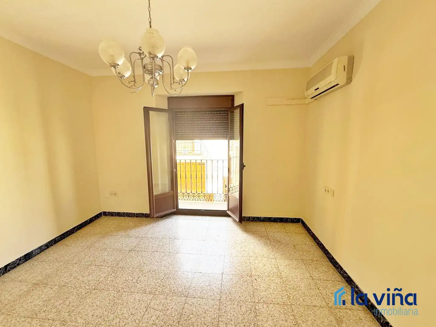 Bedroom of Houses for sale in Mollina  with Air Conditioner, Heating and Furnished