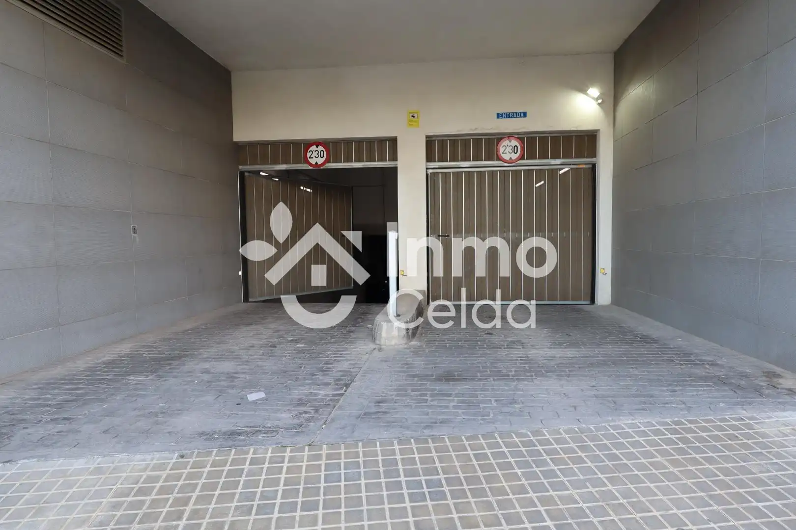 Aparcament de Garatge en venda en Manises
