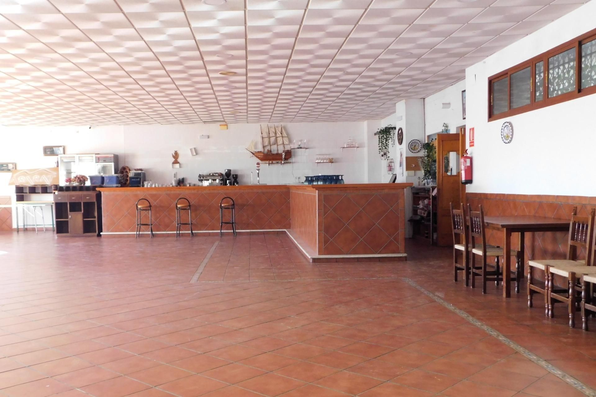 Finca rústica en venda en Aznalcázar amb Aire condicionat, Calefacció i Jardí privat