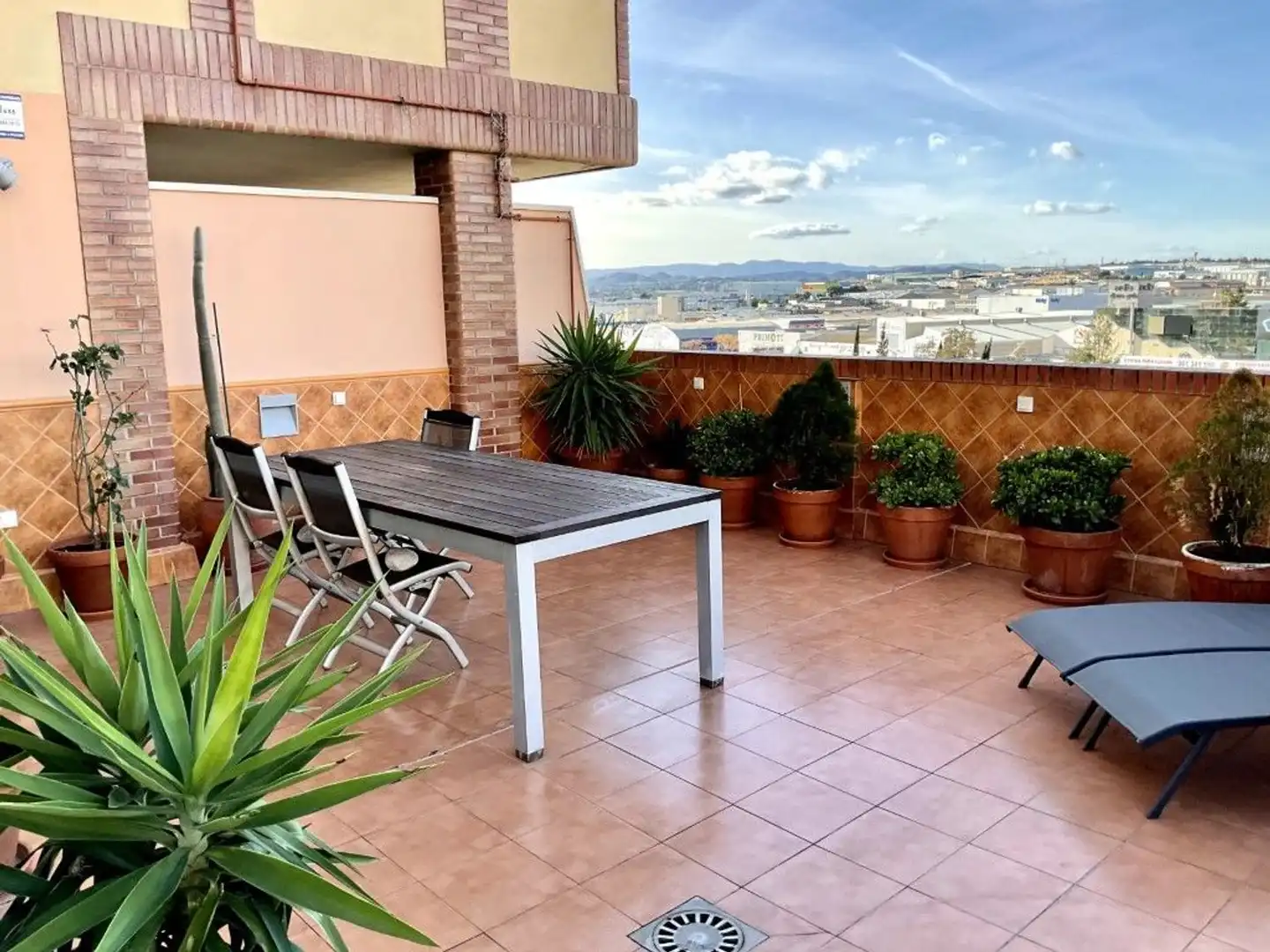 Terraza de Ático en venta en Paterna con Aire acondicionado, Terraza y Trastero