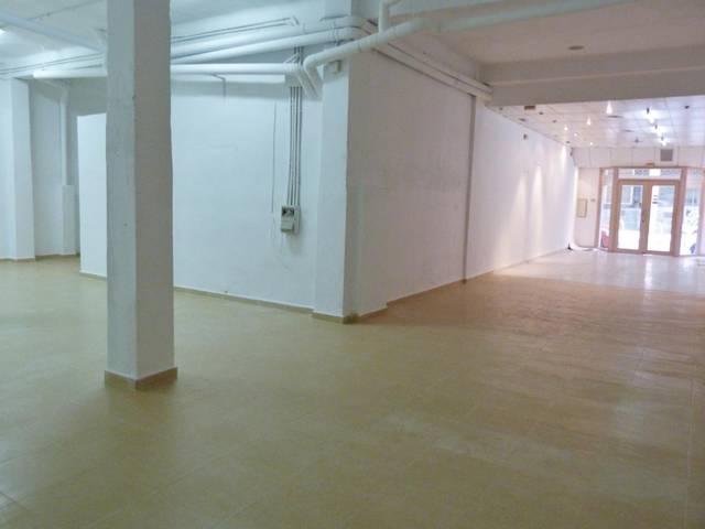 Local comercial en Venta en Calle San Martín de Porres, 9 en Alameda