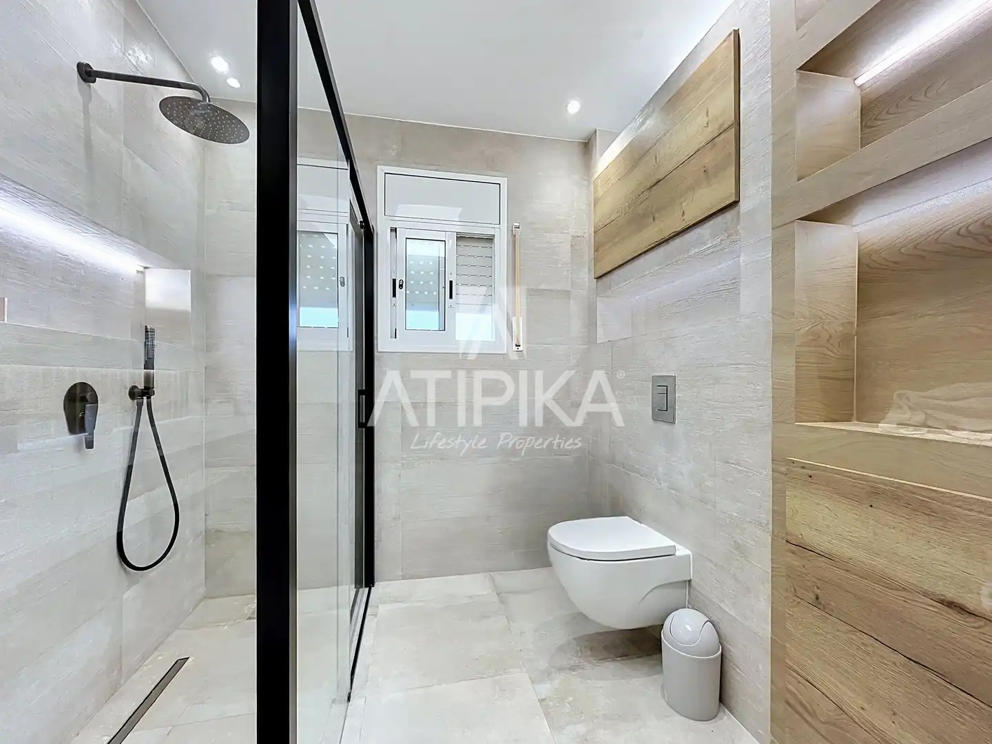 House with pool to rent in Les Botigues de Sitges, imagen 25