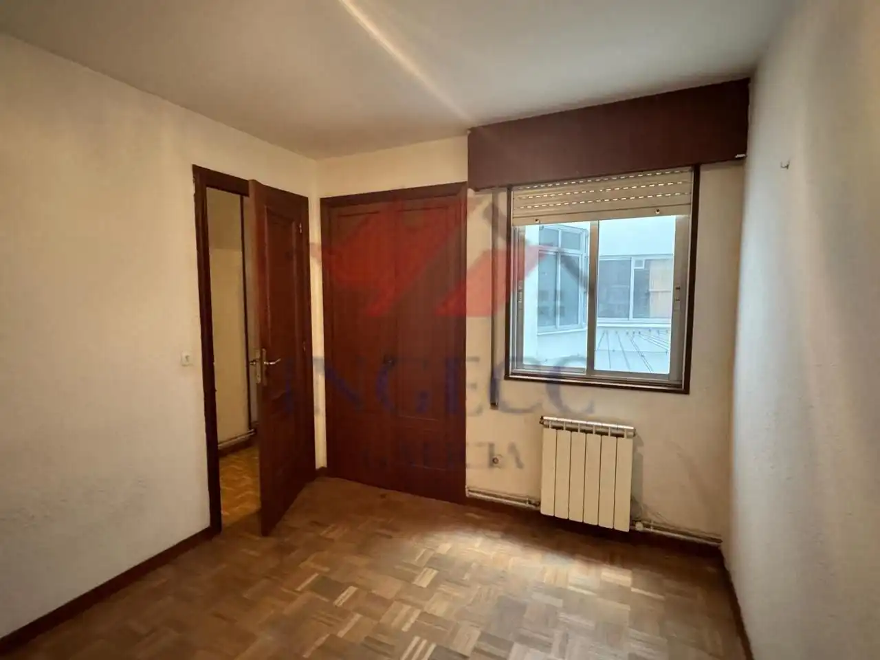 Habitación de Piso en venta en A Coruña Capital  con Calefacción, Parquet y Trastero