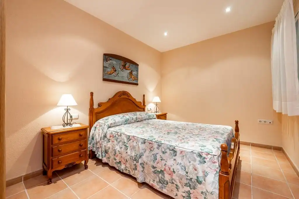 Habitación de Piso en venta en Granada con Aire acondicionado, Calefacción y Terraza