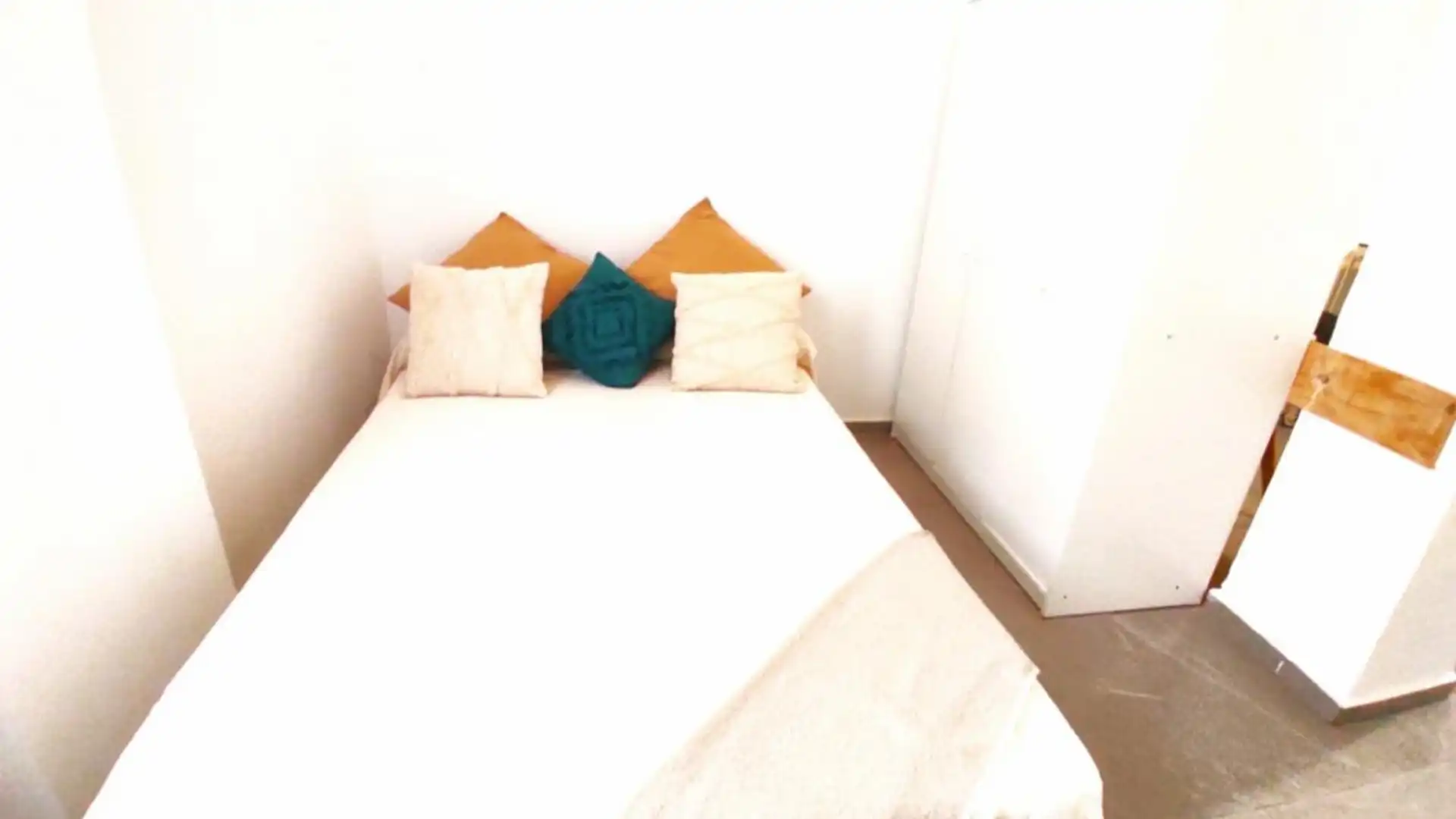 Study for rent in Barrio de Benicalap