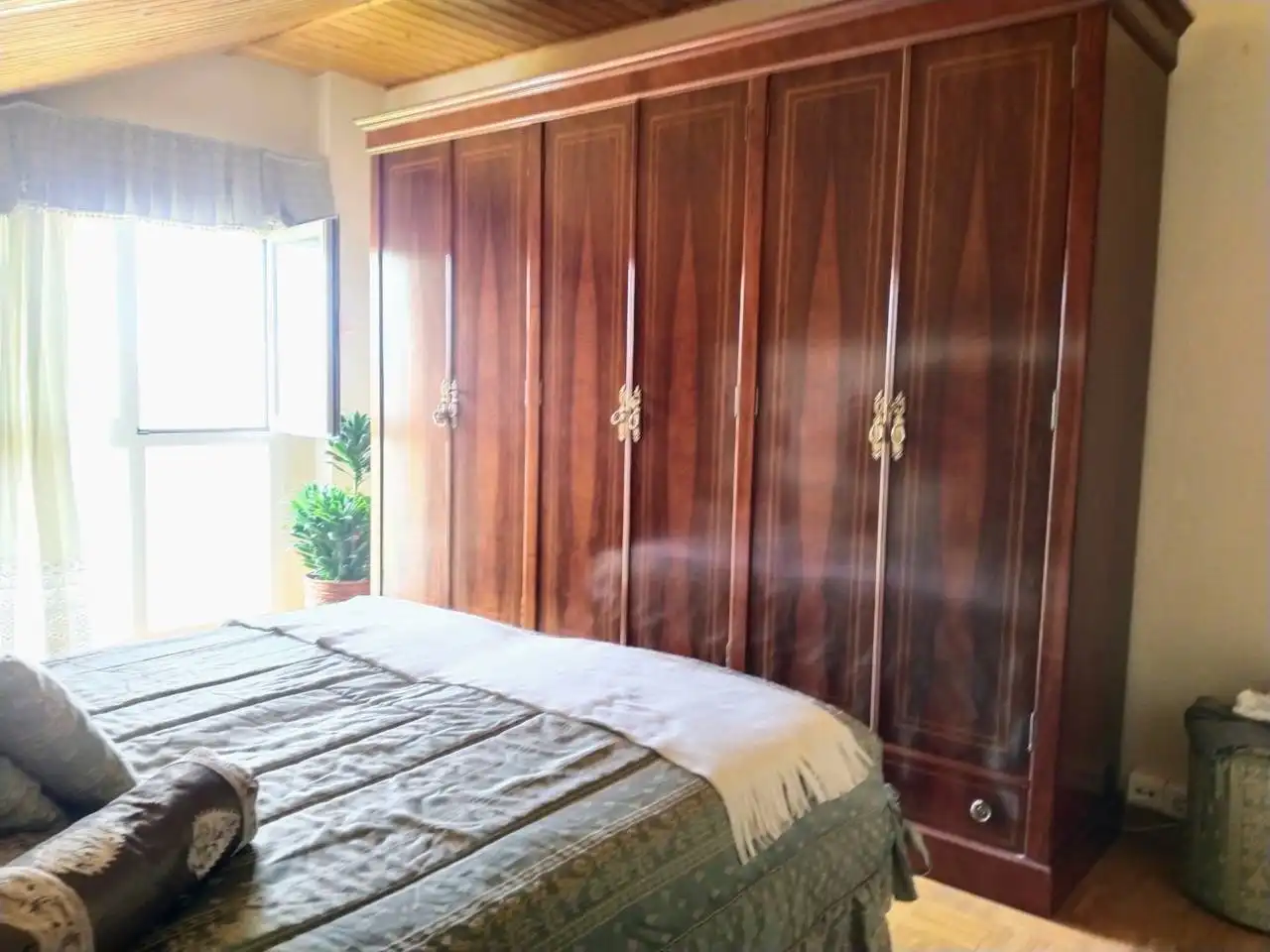 Dormitori de Casa o xalet en venda en Villariezo amb Calefacció, Jardí privat i Parquet