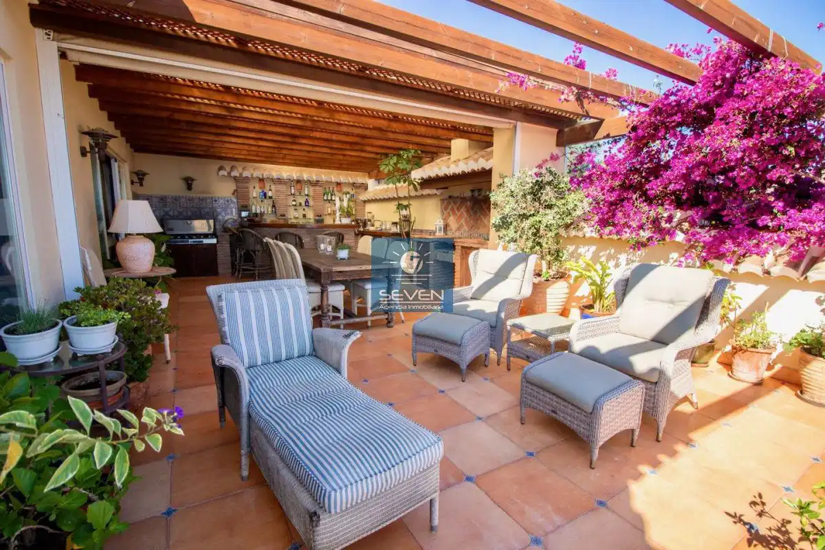 Villa con piscina in vendita a Cotobro, imagen 40