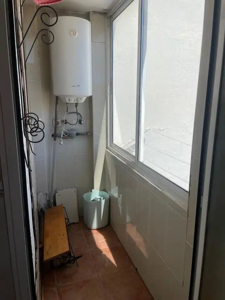 Bathroom of Flat for sale in Zaragoza  with Air Conditioner
