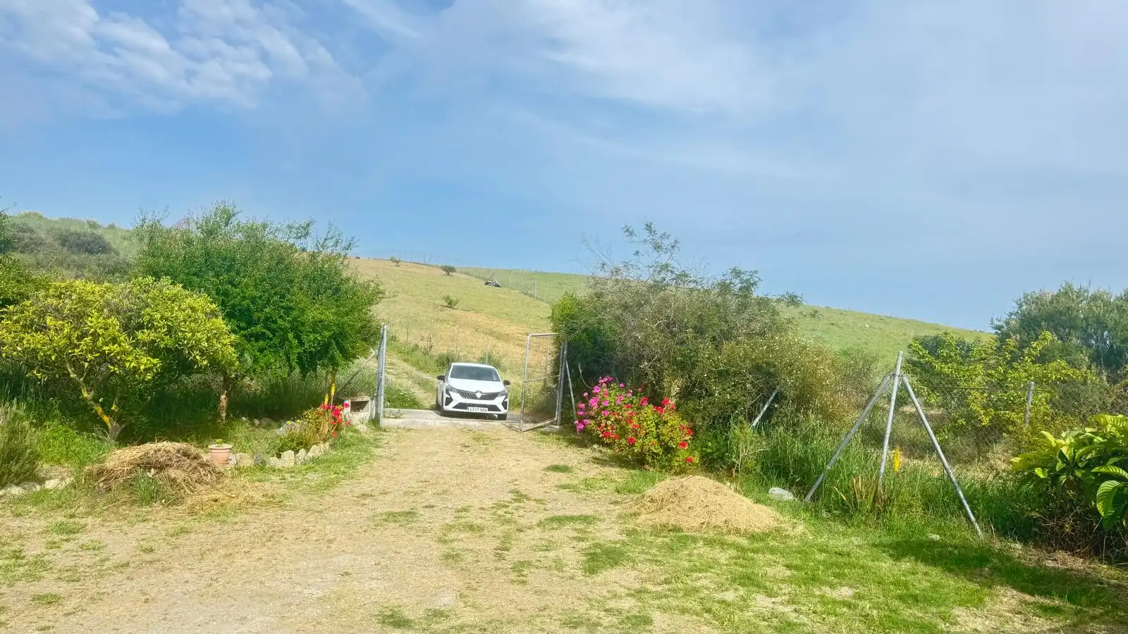 Country house zum Verkauf in Estepona mit Privatgarten, Terrasse und Waschmaschine