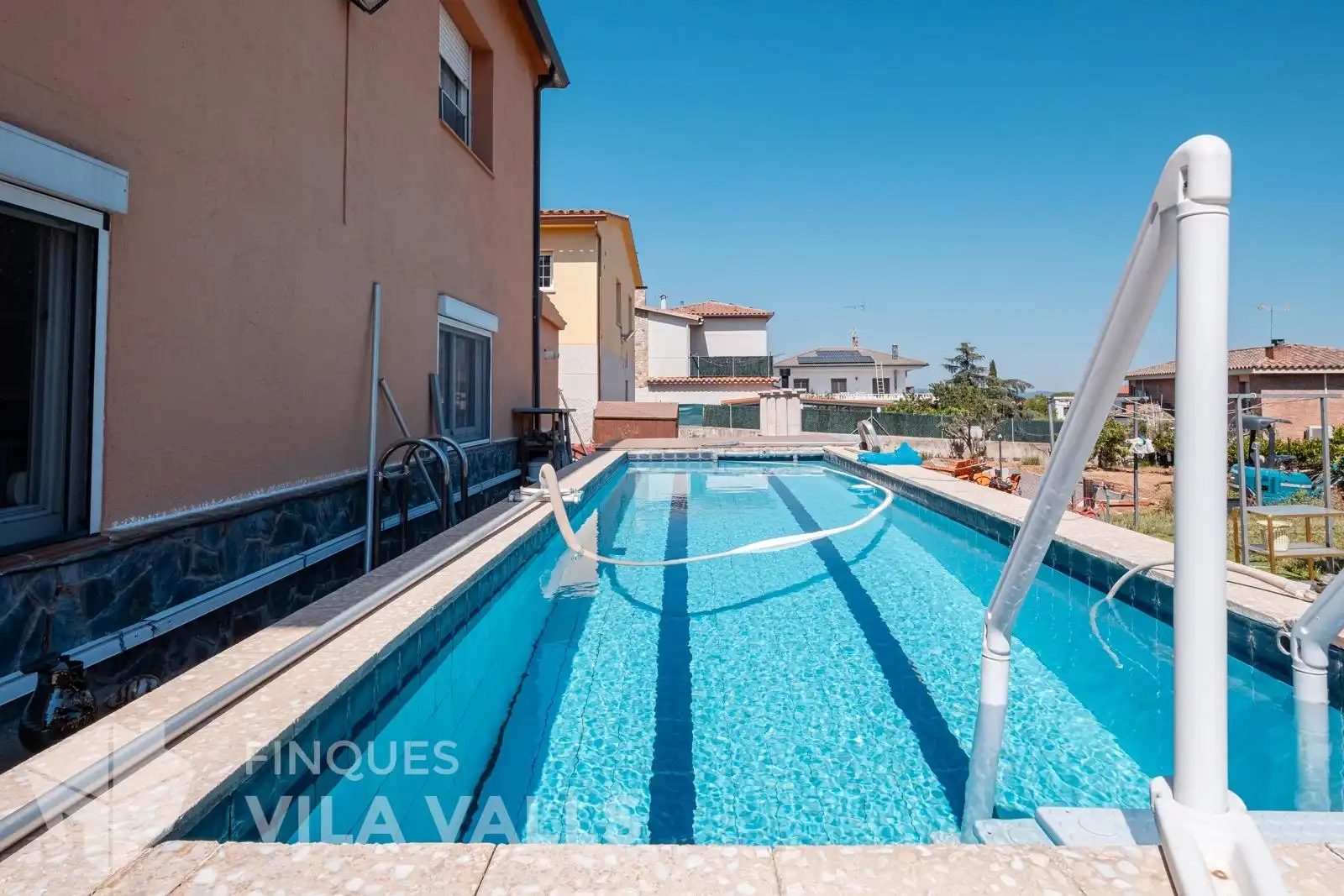 Piscina de Casa o xalet en venda en Caldes de Montbui amb Piscina comunitària