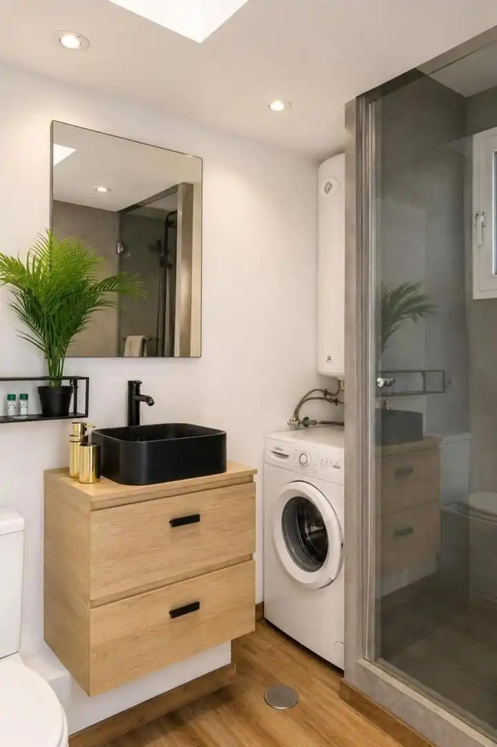 Bathroom of Apartments for sale in Estepona  with Air Conditioner, Terrace and Swimming Pool
